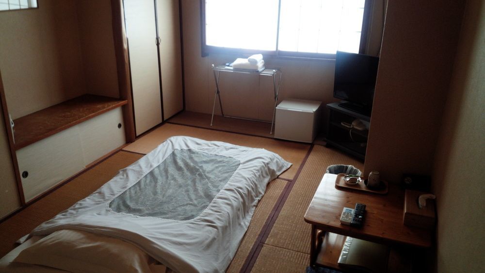 Eishinkan Hotel Tokyo Exterior photo